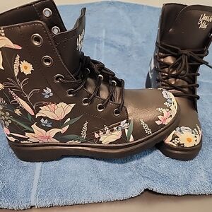 Floral Black Ankle Boots Yes We Vibe